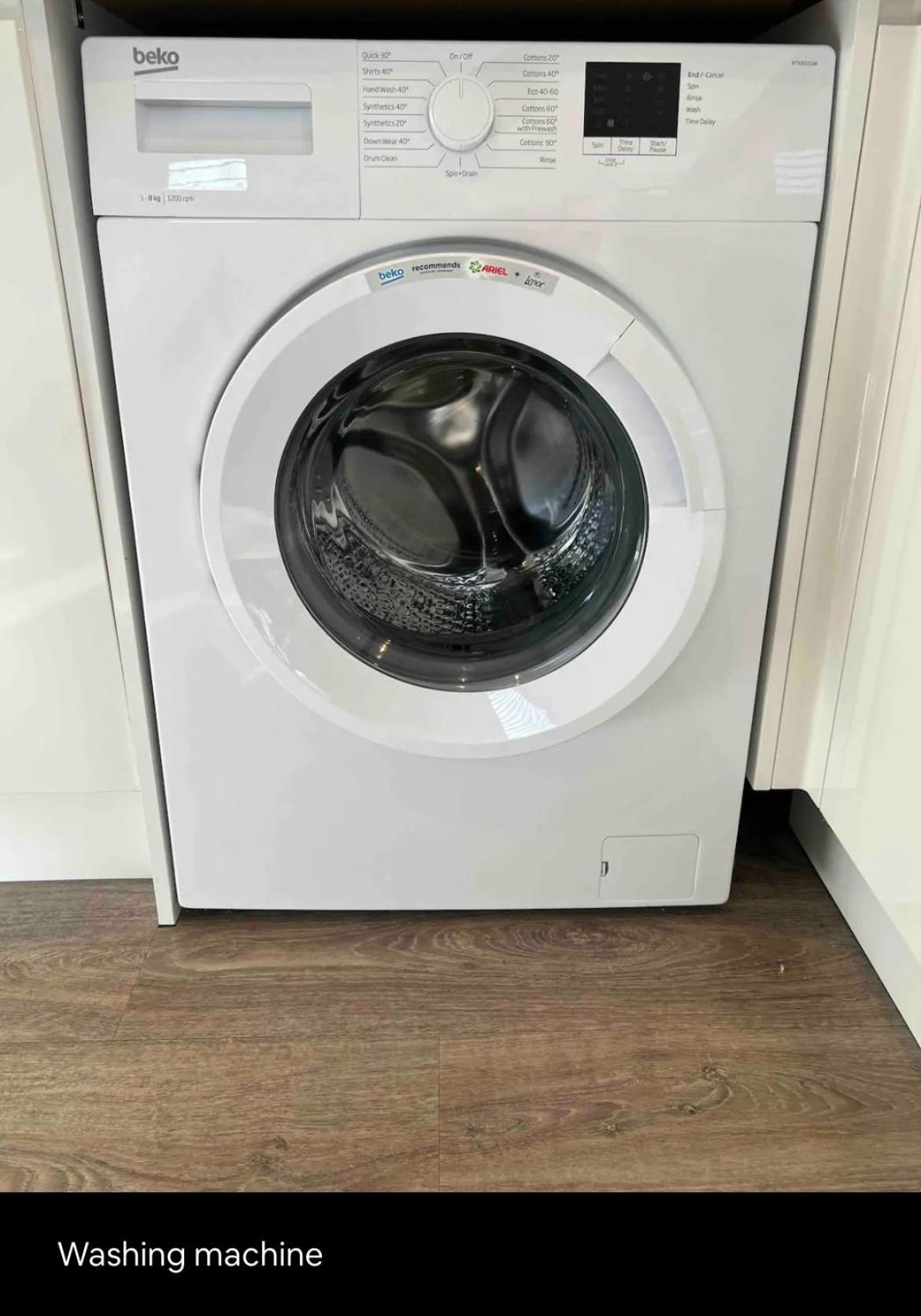 White 3 Bed With En-suite And Parking